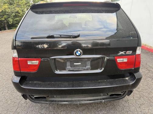 2006 BMW X5 4.8is