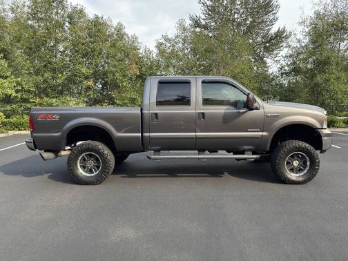 2006 Ford F-250 Lariat