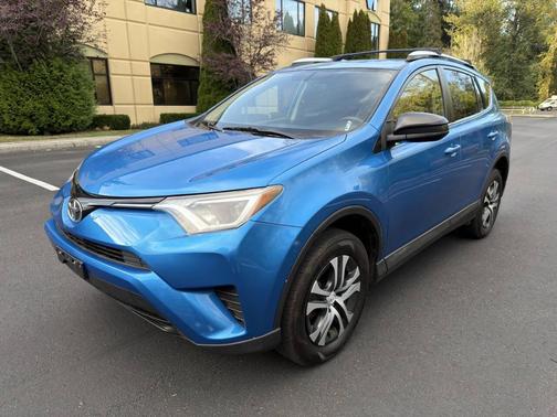 2016 Toyota RAV4 LE