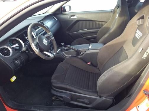 Photo 3 of 4 of 2012 Ford Mustang Boss 302