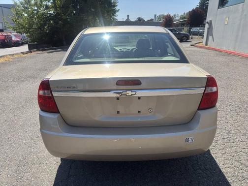 2005 Chevrolet Malibu Base