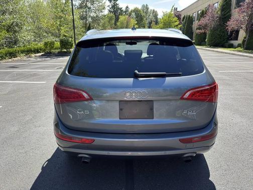 2012 Audi Q5 2.0T Premium Plus