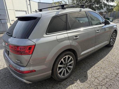 2017 Audi Q7 3.0T Prestige