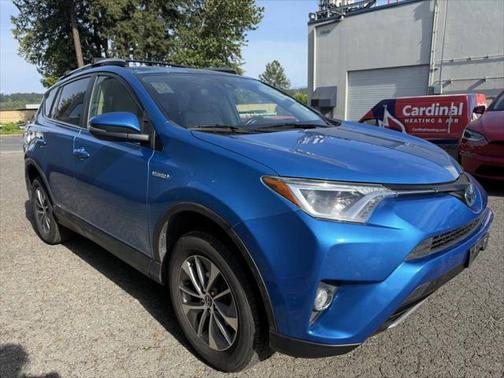 2018 Toyota RAV4 Hybrid XLE