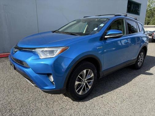 2018 Toyota RAV4 Hybrid XLE