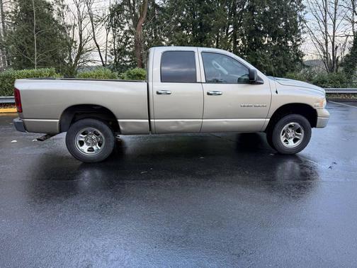 2004 Dodge Ram 1500 SLT Quad Cab