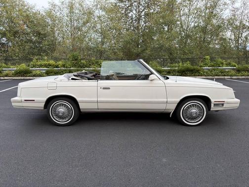 1983 Chrysler LeBaron Base 2dr Convertible