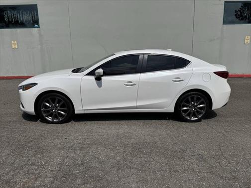 2018 Mazda Mazda3 Touring