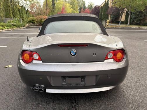 2004 BMW Z4 2.5i Roadster