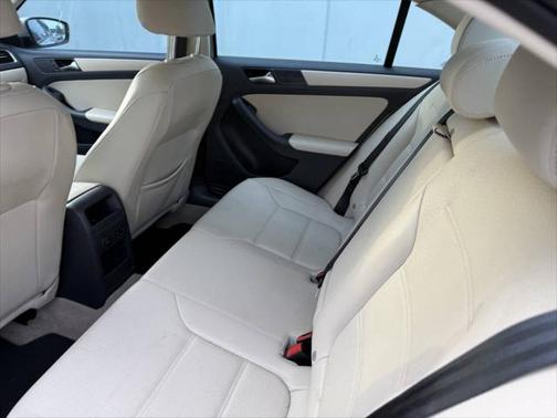 2011 Volkswagen Jetta SE