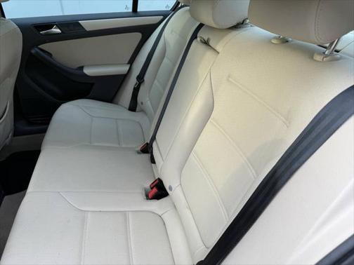 2011 Volkswagen Jetta SE