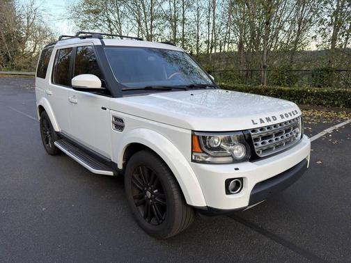2015 Land Rover LR4 Base