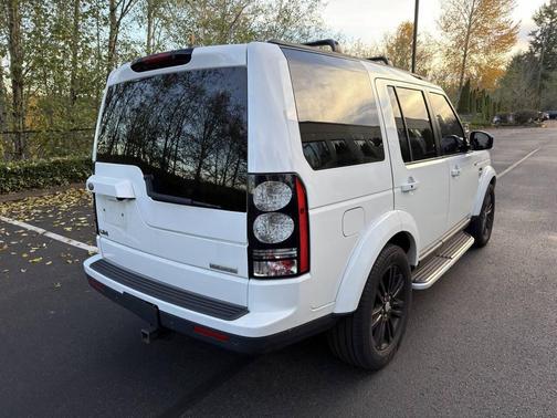 2015 Land Rover LR4 Base