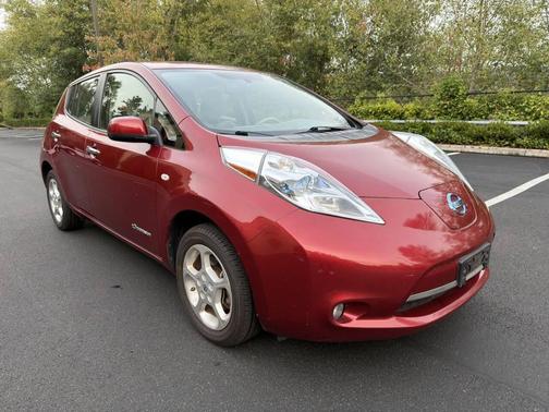 2012 Nissan Leaf SL