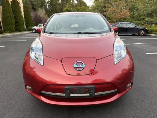 2012 Nissan Leaf SL
