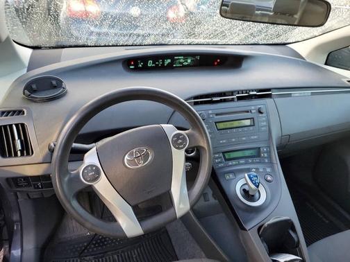 2010 Toyota Prius IV
