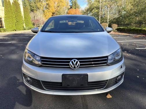 2012 Volkswagen Eos Lux