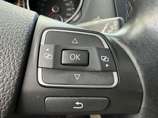 2012 Volkswagen Jetta SportWagen TDI