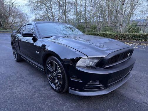 2013 Ford Mustang GT Premium