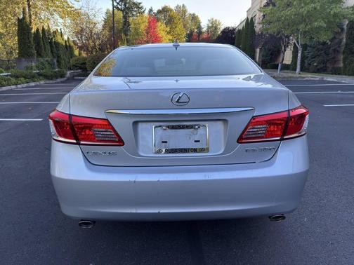2010 Lexus ES 350 Base