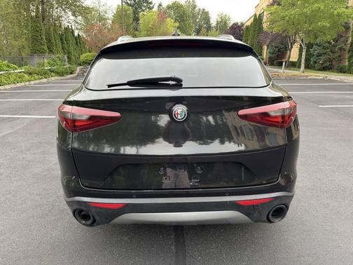 2018 Alfa Romeo Stelvio Ti Lusso