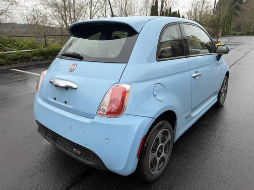 2016 FIAT 500e Battery Electric