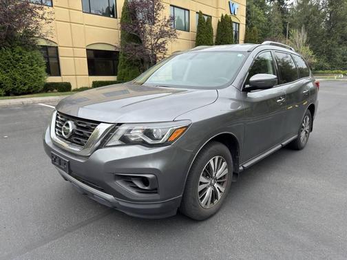2018 Nissan Pathfinder S