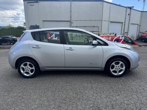 2012 Nissan Leaf SL