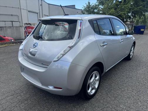 2012 Nissan Leaf SL
