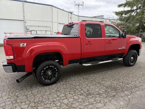 2007 GMC Sierra 2500 SLT H/D Crew Cab