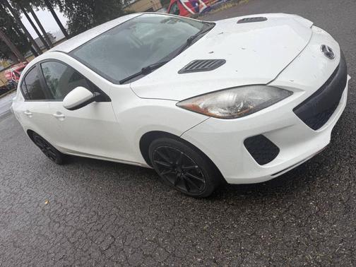 2012 Mazda Mazda3 i Sport