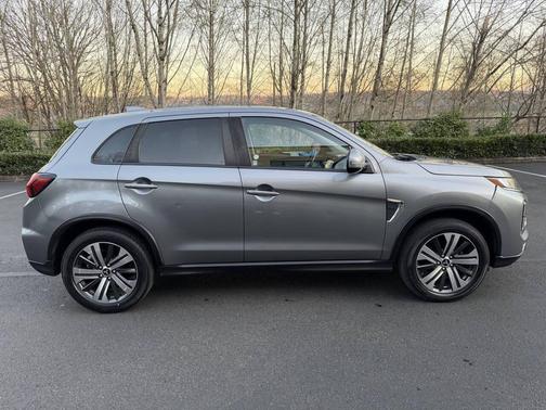 2020 Mitsubishi Outlander SP