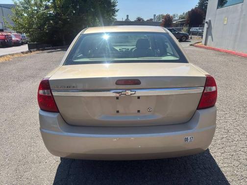 2005 Chevrolet Malibu Base