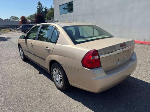 2005 Chevrolet Malibu Base