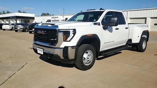 2026 GMC Sierra 3500 Pro