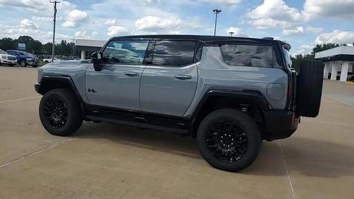 2026 GMC HUMMER EV SUV 2X
