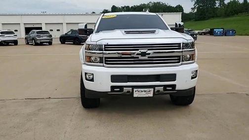 Summit White 2017 Chevrolet Silverado 2500 High Country