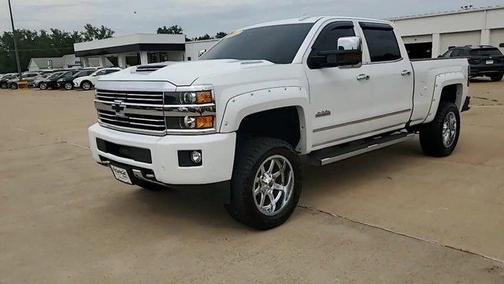 Summit White 2017 Chevrolet Silverado 2500 High Country