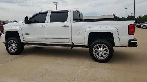 Summit White 2017 Chevrolet Silverado 2500 High Country