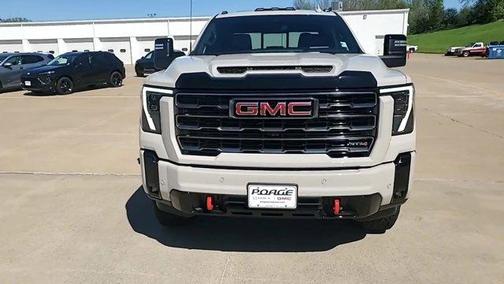 Dune 2026 GMC Sierra 3500 AT4