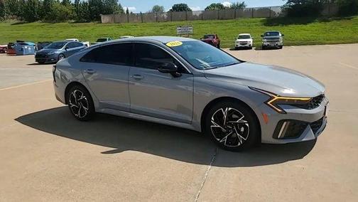 2025 Kia K5 GT-Line
