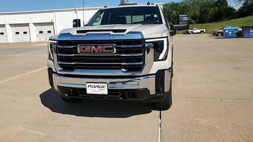 Dune 2026 GMC Sierra 2500 SLE