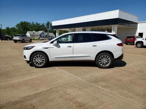 Photo 2 of 18 of 2019 Buick Enclave Essence