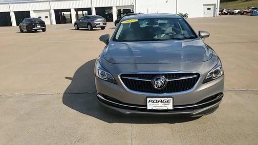 2017 Buick LaCrosse Essence