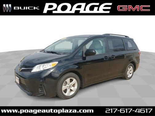 2018 Toyota Sienna LE