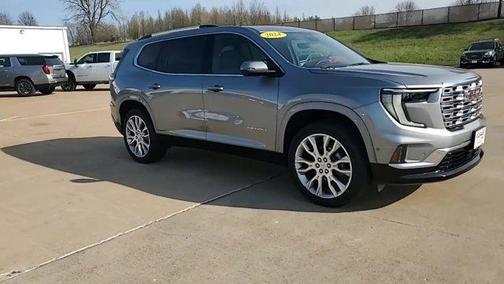 2024 GMC Acadia Denali