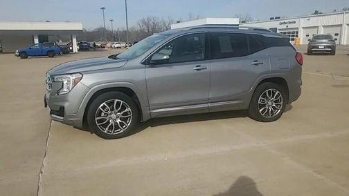 2023 GMC Terrain Denali