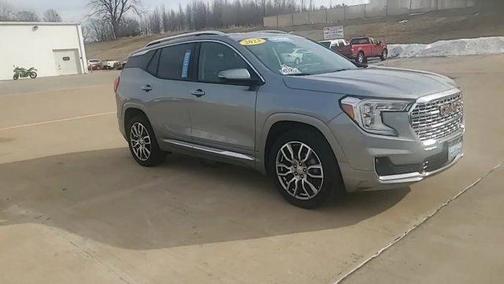 2023 GMC Terrain Denali