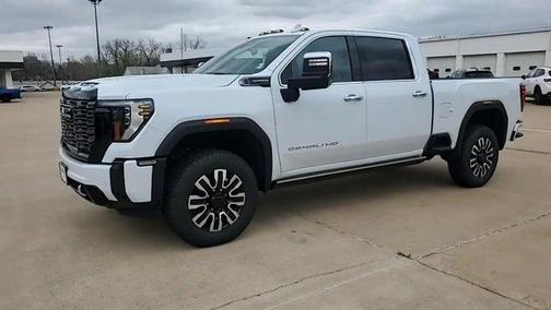 Glacier White 2026 GMC Sierra 3500 Denali Ultimate