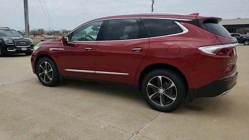 2022 Buick Enclave Essence